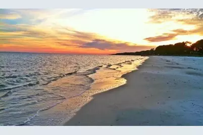 221 Baywood Dr, Carrabelle, FL 32322 - Photo 16