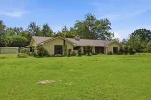 673 W River Rd, Wewahitchka, FL 32465 - Photo 6