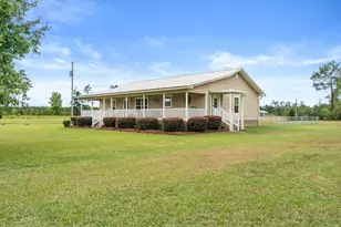 821 Mace Martin Rd, Wewahitchka, FL 32465 - Photo 32