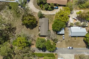 26 17th St, Apalachicola, FL 32320 - Photo 8