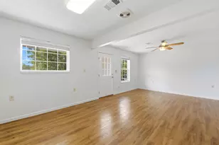 1727 Landing St, Carrabelle, FL 32322 - Photo 12