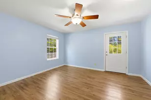 1727 Landing St, Carrabelle, FL 32322 - Photo 24