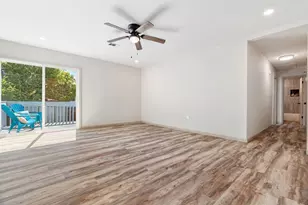 122 California St, Carrabelle, FL 32322 - Photo 14