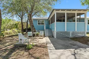 122 California St, Carrabelle, FL 32322 - Photo 4