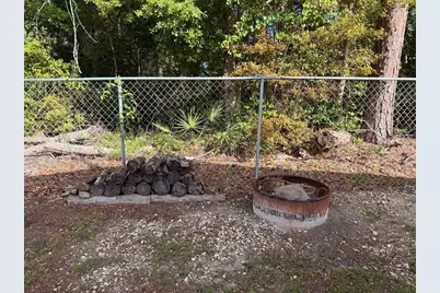 7244 Honeysuckle St, Wewahitchka, FL 32465 - Photo 14