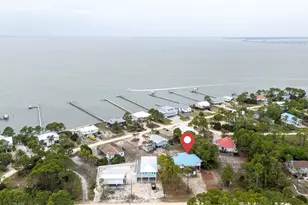 833 W Bay Shore Dr, Saint George Island, FL 32328 - Photo 68