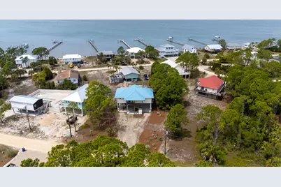 833 W Bay Shore Dr, Saint George Island, FL 32328 - Photo 54