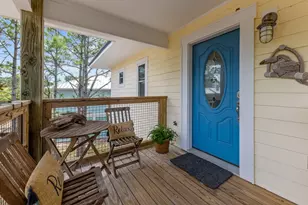 833 W Bay Shore Dr, Saint George Island, FL 32328 - Photo 6