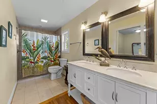 833 W Bay Shore Dr, Saint George Island, FL 32328 - Photo 14