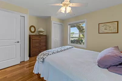 833 W Bay Shore Dr, Saint George Island, FL 32328 - Photo 34