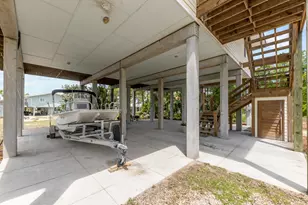 833 W Bay Shore Dr, Saint George Island, FL 32328 - Photo 52