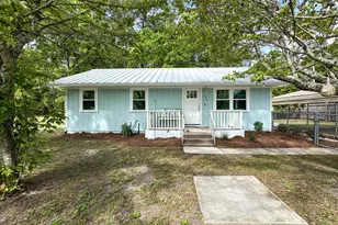 274 25th Ave, Apalachicola, FL 32320 - Photo 2