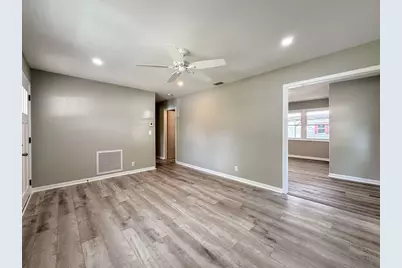 274 25th Ave, Apalachicola, FL 32320 - Photo 14