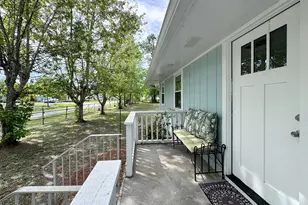 274 25th Ave, Apalachicola, FL 32320 - Photo 6