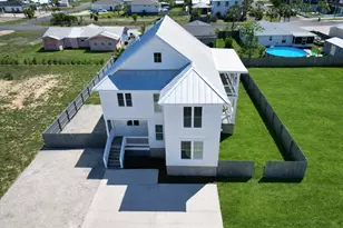 236 Nannook Rd, Mexico Beach, FL 32456 - Photo 4