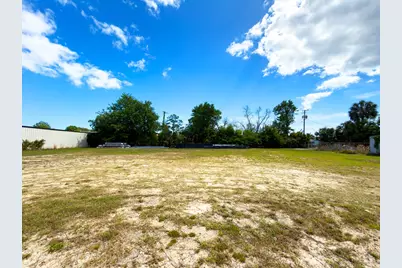 510 E 1st St, Port Saint Joe, FL 32456 - Photo 2