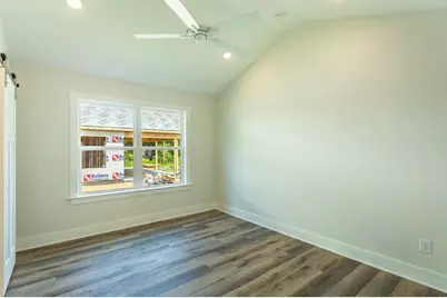 215 15th St, Apalachicola, FL 32320 - Photo 20