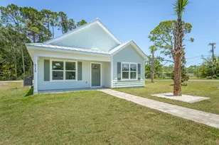 215 15th St, Apalachicola, FL 32320 - Photo 26