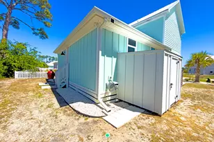 135 Las Brisas Ln, Port Saint Joe, FL 32456 - Photo 30