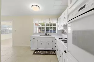 41 Thomas Dr, Apalachicola, FL 32320 - Photo 14