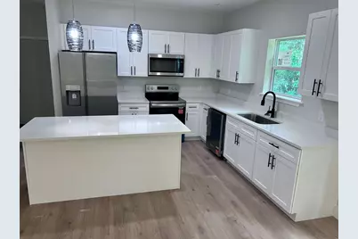 169 Parker St, Wewahitchka, FL 32465 - Photo 2