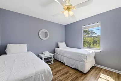 1048 W Bay Shore Dr, Saint George Island, FL 32328 - Photo 20