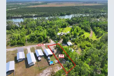 385 Sealy Dr, Wewahitchka, FL 32465 - Photo 12