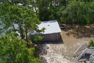 335 E Sawyer St, Saint George Island, FL 32328 - Photo 32