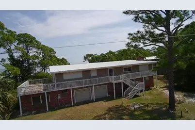 335 E Sawyer St #UNIT 5, Saint George Island, FL 32328 - Photo 18