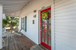 100 14th St, Apalachicola, FL 32320 - Photo 2