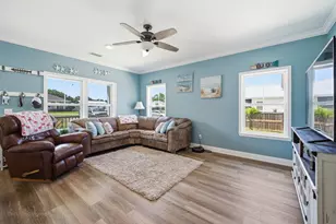 921 Twentieth St, Port Saint Joe, FL 32456 - Photo 10