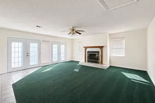 6672 Gardenia St, Wewahitchka, FL 32465 - Photo 2