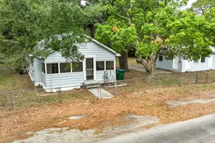 250 Clark Dr, Panacea, FL 32346 - Photo 2