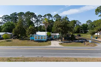 615 Hwy 98, Eastpoint, FL 32328 - Photo 2