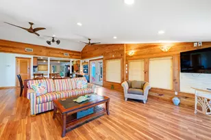 615 Hwy 98, Eastpoint, FL 32328 - Photo 12
