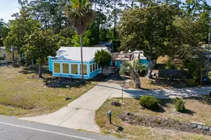 615 Hwy 98, Eastpoint, FL 32328 - Photo 2