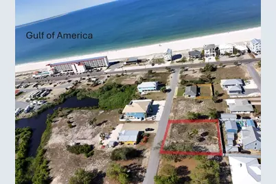 107 19th St, Mexico Beach, FL 32456 - Photo 1