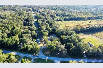 580 Cr- 381, Wewahitchka, FL 32465 - Photo 12