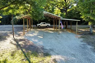 580 Cr- 381, Wewahitchka, FL 32465 - Photo 1