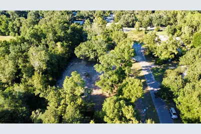580 Cr- 381, Wewahitchka, FL 32465 - Photo 10