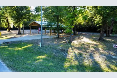 580 Cr- 381, Wewahitchka, FL 32465 - Photo 6