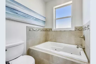 724 E Gulf Beach Dr, Saint George Island, FL 32328 - Photo 18
