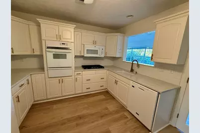 130 Pine St, Mexico Beach, FL 32456 - Photo 14