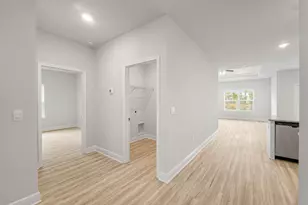 296 Vermilion Cir, Port Saint Joe, FL 32456 - Photo 12