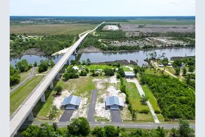 164 S Canal Dr, Port Saint Joe, FL 32456 - Photo 4