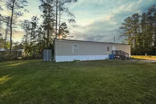138 Maple Ave, Wewahitchka, FL 32465 - Photo 12