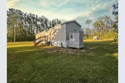 138 Maple Ave, Wewahitchka, FL 32465 - Photo 14