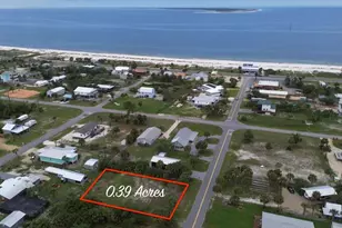 230 Pineda St, Port Saint Joe, FL 32456 - Photo 1