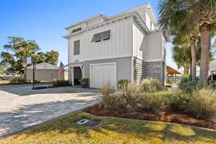 118 N 38th St, Mexico Beach, FL 32456 - Photo 42