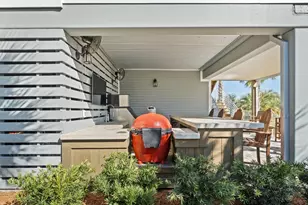 118 N 38th St, Mexico Beach, FL 32456 - Photo 46